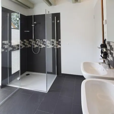 Fw Blaustern - Sauna, Kamin & Terrasse Zingst