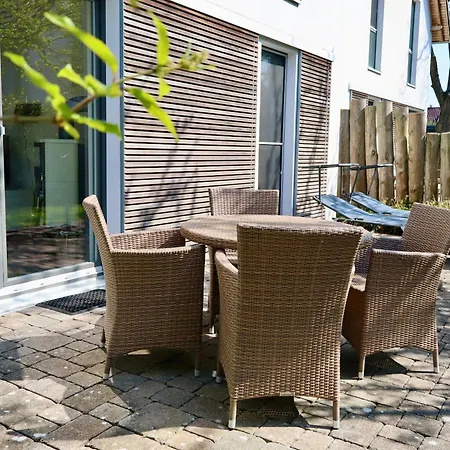 Fw Blaustern - Sauna, Kamin & Terrasse * Zingst